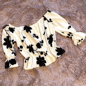 Off the shoulder crop